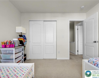 273 Redclover Lane - Photo Thumbnail 36