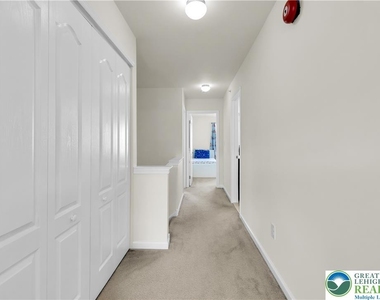 273 Redclover Lane - Photo Thumbnail 33