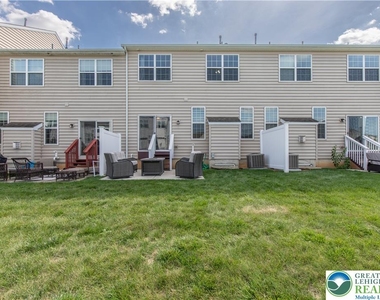 273 Redclover Lane - Photo Thumbnail 9