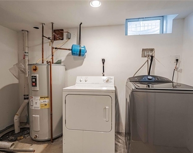 1427 Chelsea Avenue - Photo Thumbnail 33