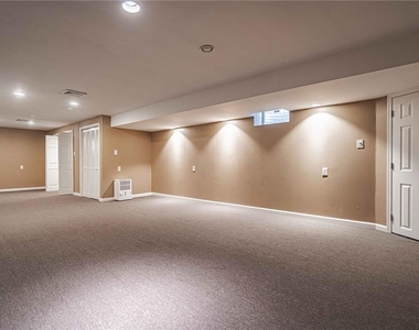1427 Chelsea Avenue - Photo Thumbnail 28