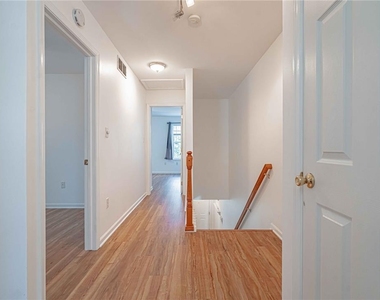 1427 Chelsea Avenue - Photo Thumbnail 13