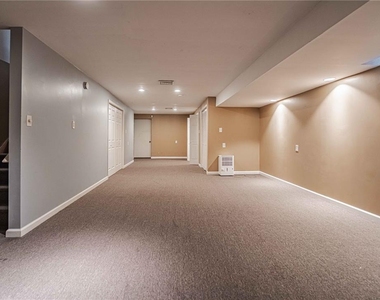 1427 Chelsea Avenue - Photo Thumbnail 29