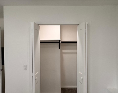 2250 Butler Street - Photo Thumbnail 6