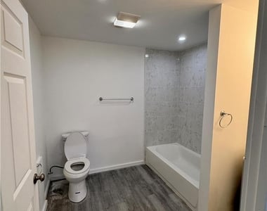 2250 Butler Street - Photo Thumbnail 7