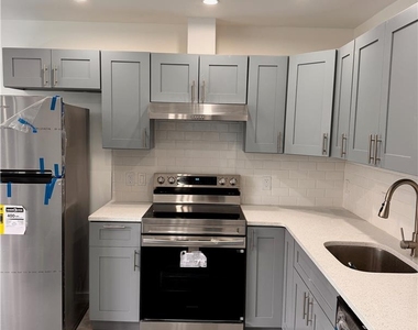 2250 Butler Street - Photo Thumbnail 2