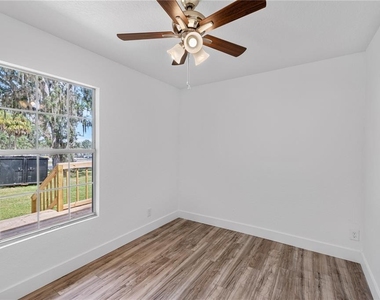 614 Howell Avenue - Photo Thumbnail 7
