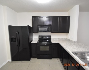 12921 Shady Fern Lane - Photo Thumbnail 8
