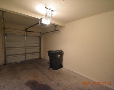 12921 Shady Fern Lane - Photo Thumbnail 31