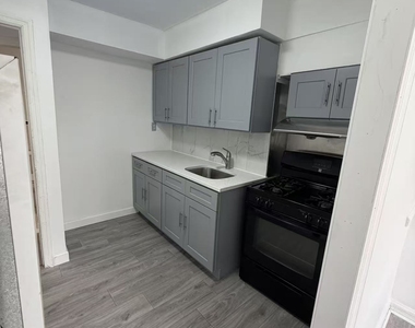 2166 Brown Street - Photo Thumbnail 2