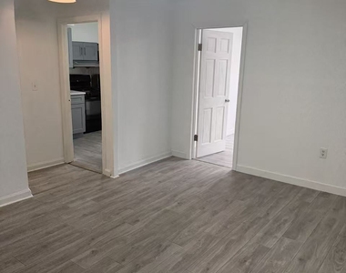2166 Brown Street - Photo Thumbnail 5