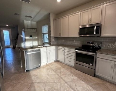 7763 Yale Harbor Drive - Photo Thumbnail 2