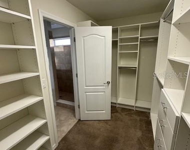 7763 Yale Harbor Drive - Photo Thumbnail 16