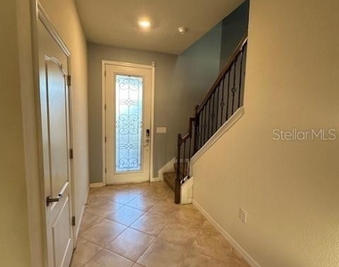 7763 Yale Harbor Drive - Photo Thumbnail 4