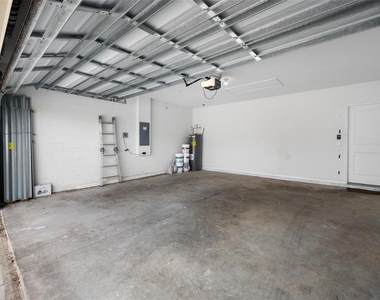 605 Blue Point Drive - Photo Thumbnail 39