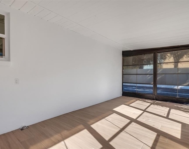 187 Bel Forest Drive - Photo Thumbnail 2