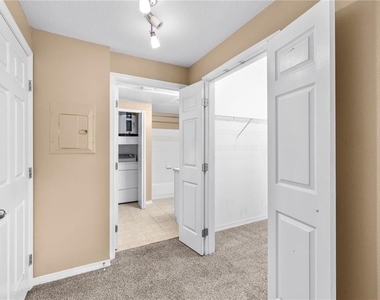 1810 E Palm Avenue - Photo Thumbnail 31