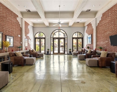 1810 E Palm Avenue - Photo Thumbnail 13