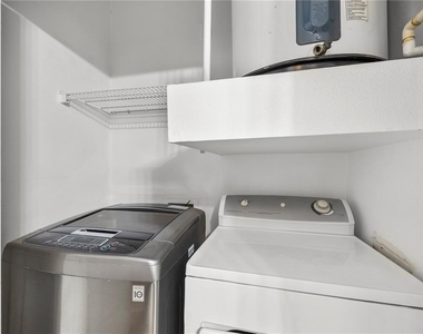 1810 E Palm Avenue - Photo Thumbnail 34