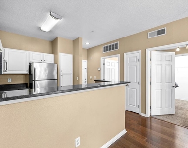 1810 E Palm Avenue - Photo Thumbnail 16