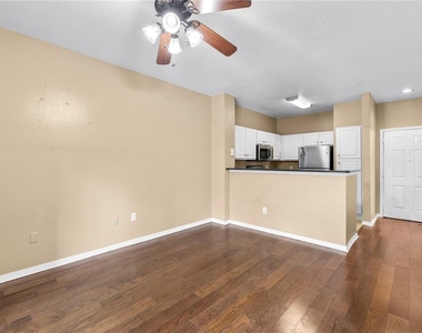 1810 E Palm Avenue - Photo Thumbnail 20