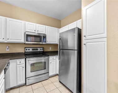 1810 E Palm Avenue - Photo Thumbnail 18