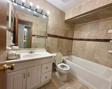 7523 Blossom Avenue - Photo Thumbnail 26