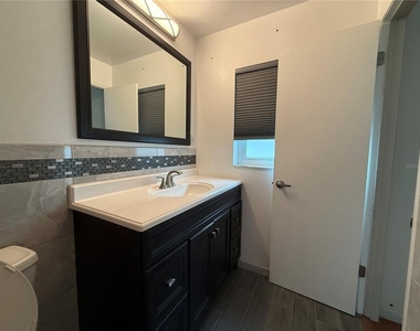 7523 Blossom Avenue - Photo Thumbnail 23