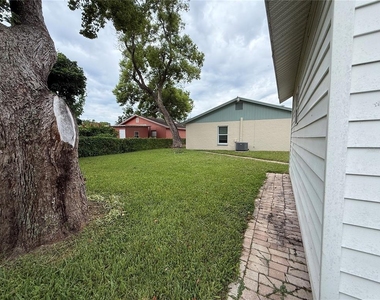 7523 Blossom Avenue - Photo Thumbnail 35
