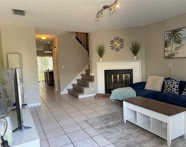 11316 Grandville Drive - Photo Thumbnail 5
