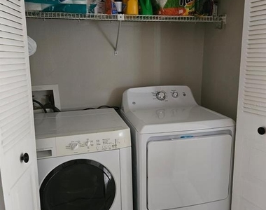 11316 Grandville Drive - Photo Thumbnail 10
