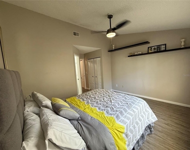 11316 Grandville Drive - Photo Thumbnail 15