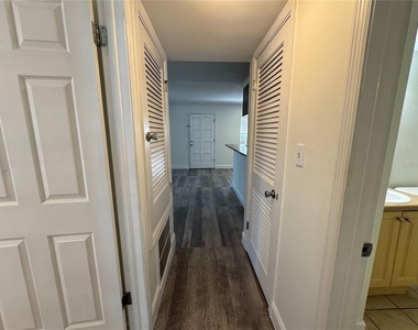 5306 W Kennedy Boulevard - Photo Thumbnail 28