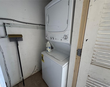 5306 W Kennedy Boulevard - Photo Thumbnail 34