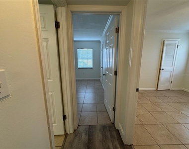 5306 W Kennedy Boulevard - Photo Thumbnail 16