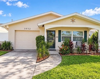 3952 14th Avenue N - Photo Thumbnail 13