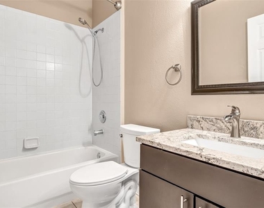 9918 Hartwell Bridge Circle - Photo Thumbnail 18