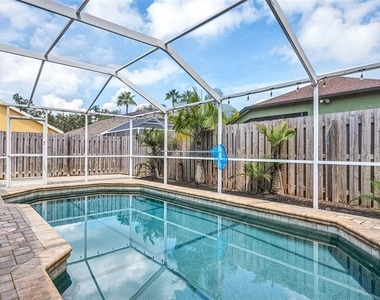 9918 Hartwell Bridge Circle - Photo Thumbnail 35