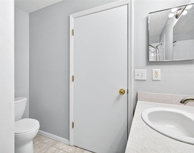 1434 Ocean Reef Road - Photo Thumbnail 21