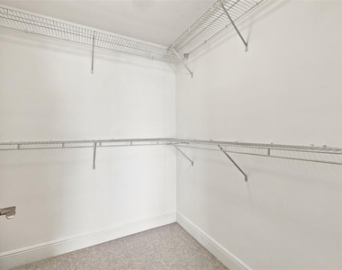 1227 E Madison Street - Photo Thumbnail 25