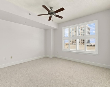 1227 E Madison Street - Photo Thumbnail 26