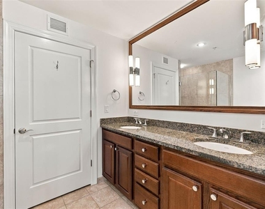1227 E Madison Street - Photo Thumbnail 22