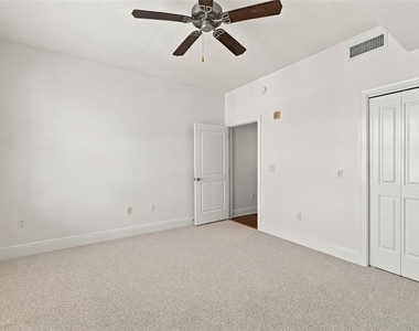 1227 E Madison Street - Photo Thumbnail 27