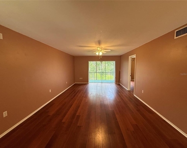 208 Cypress Court - Photo Thumbnail 3