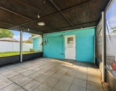 5143 Newton Avenue S - Photo Thumbnail 17