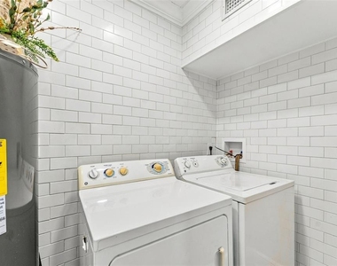 5143 Newton Avenue S - Photo Thumbnail 15