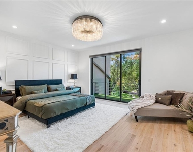 94 W Davis Blvd. - Photo Thumbnail 7