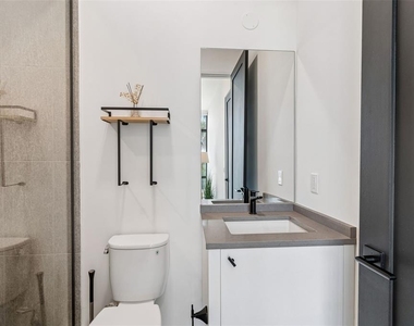94 W Davis Blvd. - Photo Thumbnail 28