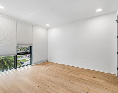 94 W Davis Blvd. - Photo Thumbnail 47
