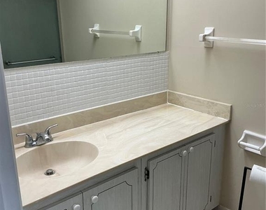 4710 Bay Street Ne - Photo Thumbnail 16